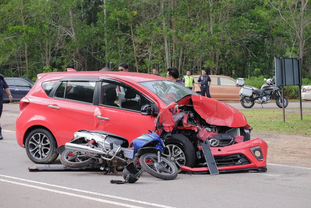 Motorcycle and vehicle collision that may result in catastrophic injuries under Texas law